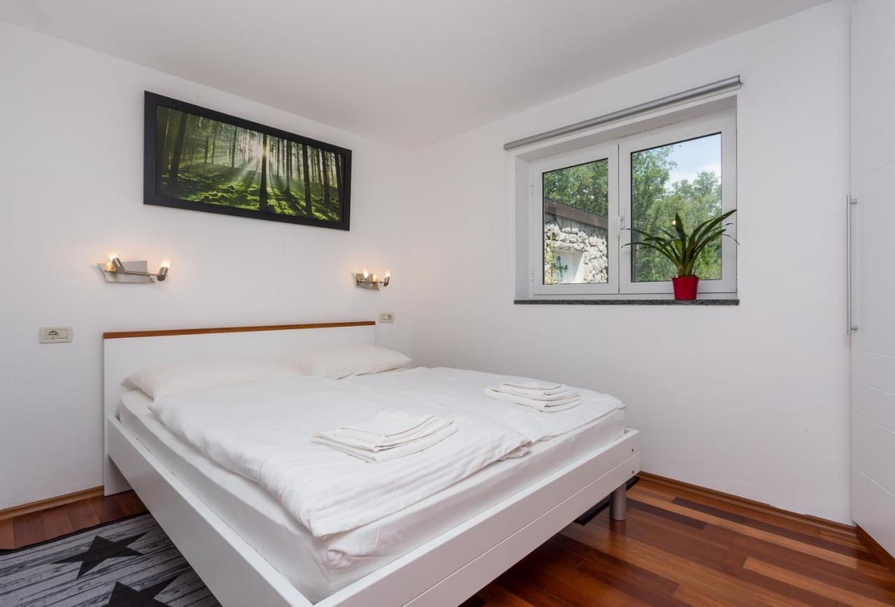 Molnar Resort Apartment Sergej Brzac エクステリア 写真