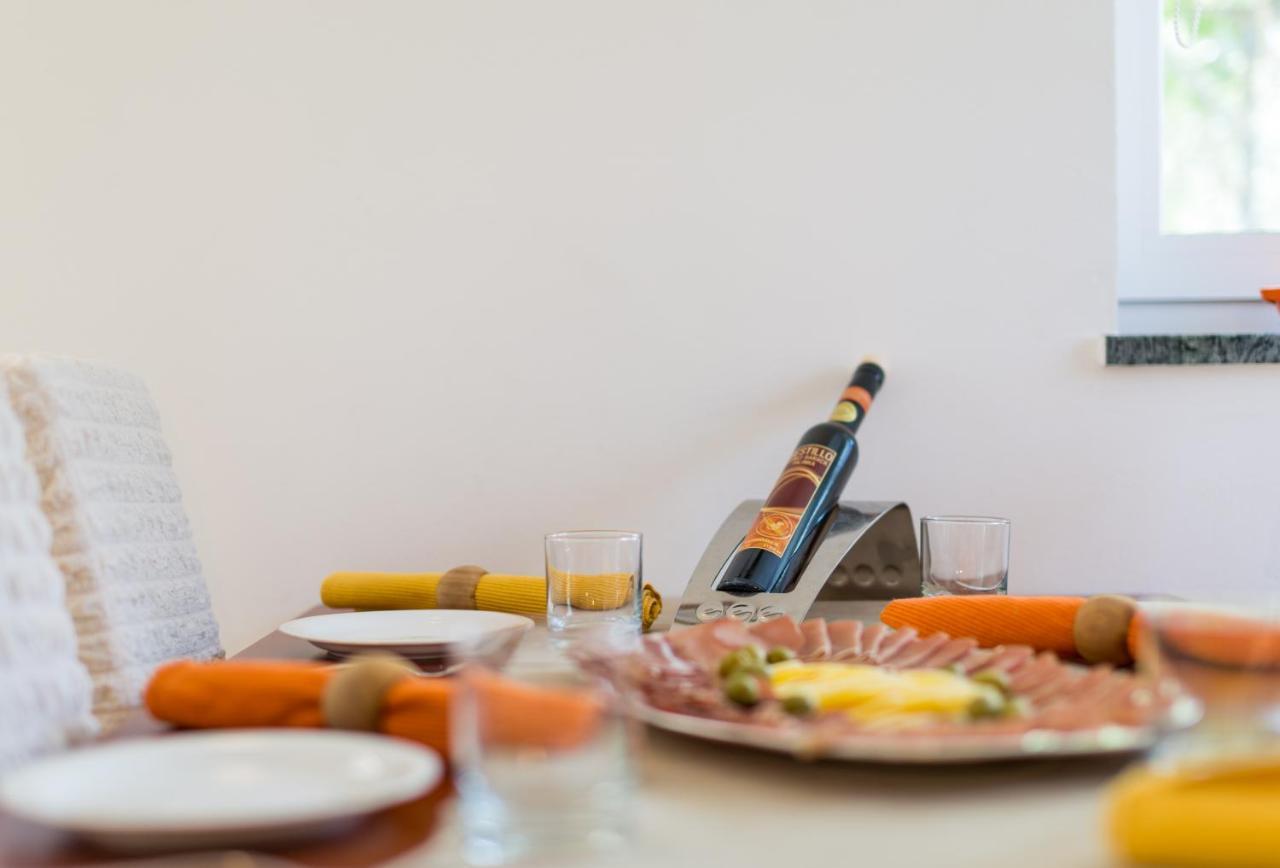 Molnar Resort Apartment Sergej Brzac エクステリア 写真